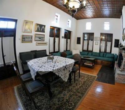 фото отеля Archontiko Repana