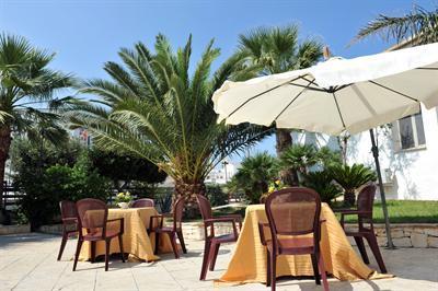 фото отеля Hotel Il Timone Carovigno