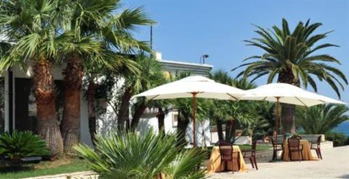 фото отеля Hotel Il Timone Carovigno