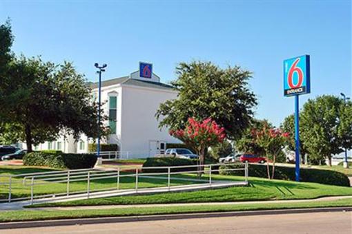 фото отеля Motel 6 Dallas Lewisville