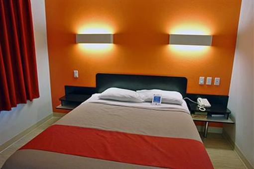 фото отеля Motel 6 Dallas Lewisville