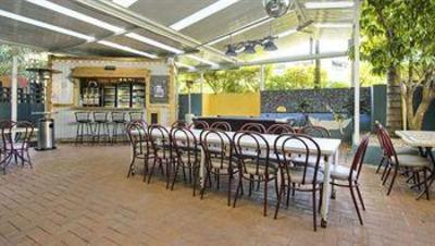 фото отеля Aquarius Backpackers