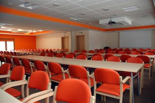 фото отеля Hotel Orange Przezmierowo