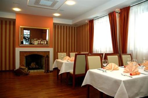 фото отеля Hotel Orange Przezmierowo