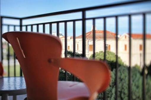 фото отеля easyHotel Larnaca