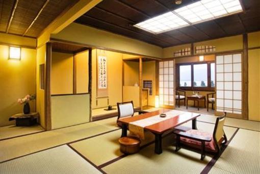 фото отеля Charoku Bekkan Inn Miyazu