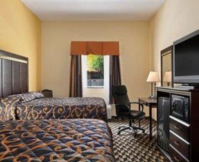 фото отеля Super 8 Harker Heights