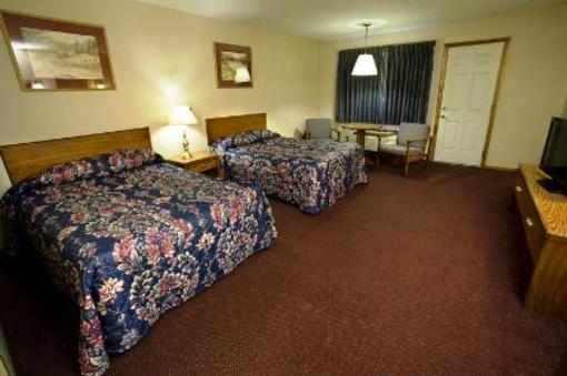 фото отеля Adirondack Lodge Old Forge