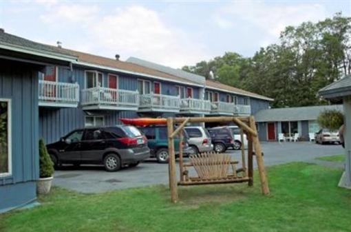 фото отеля Adirondack Lodge Old Forge