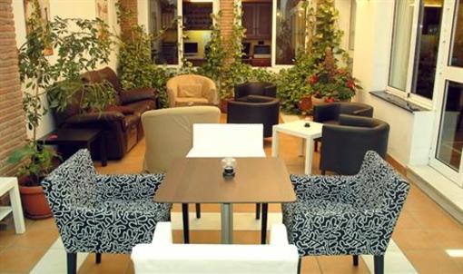 фото отеля Hostal Marissal Nerja
