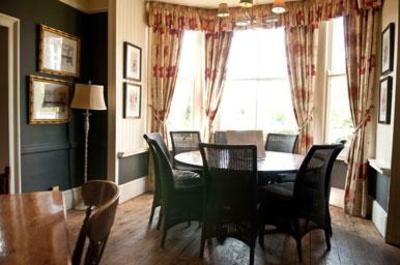 фото отеля Innkeeper's Lodge