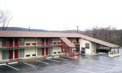фото отеля Econo Lodge Highland Falls