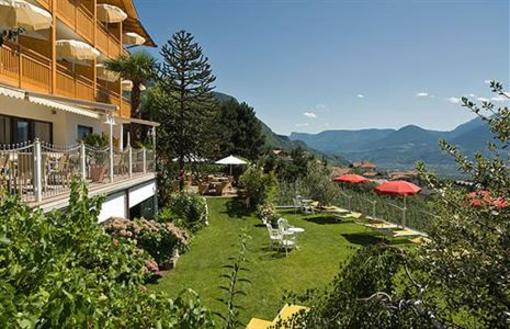 фото отеля Hotel Garni Nachtigall
