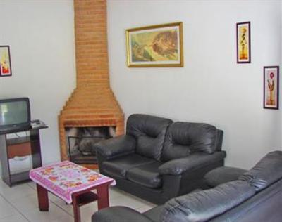фото отеля Pousada Aconchegos Ile de France Itatiaia