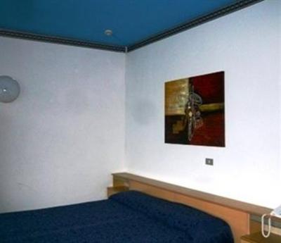 фото отеля Hotel Ifigenia Torbole
