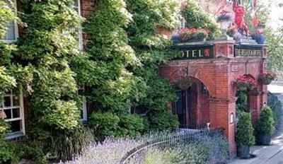 фото отеля Red Lion Hotel Henley-on-Thames