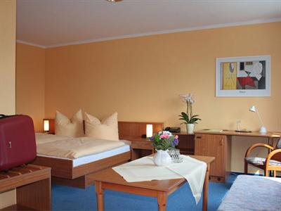 фото отеля Hotel Westfalia Halle