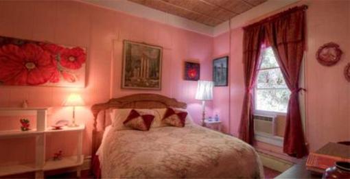 фото отеля The Inn at Castle Rock