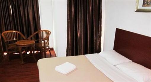 фото отеля Rose Cottage Hotel Taman Nusa Bestari 2