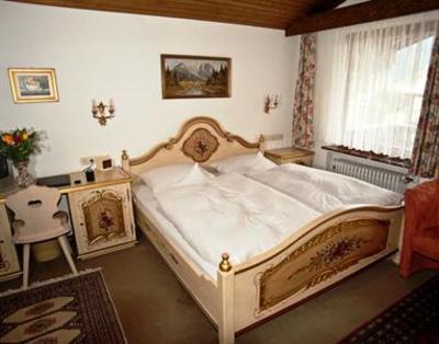 фото отеля Altenburger Hof Apartments Reit im Winkl