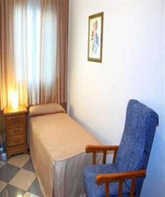 фото отеля Apartamentos Niña De Oro 21