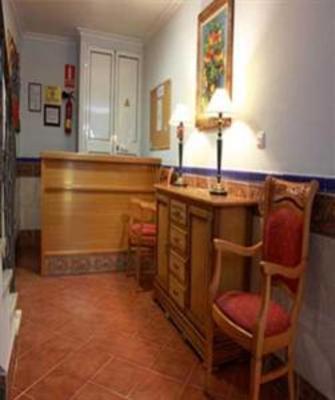 фото отеля Apartamentos Niña De Oro 21