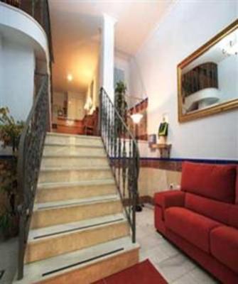 фото отеля Apartamentos Niña De Oro 21