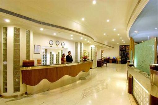 фото отеля Ramee Guestline Hotel, Juhu
