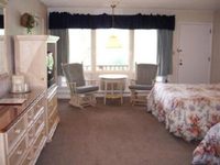 Cliff Dwellers Inn