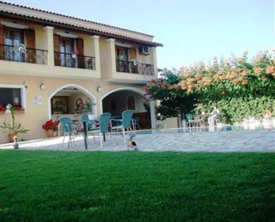 фото отеля Kalypso Apartments