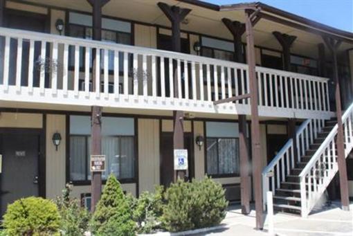 фото отеля Jim Butler Inn and Suites Tonopah
