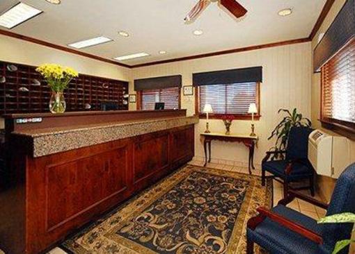 фото отеля Suburban Extended Stay Hotel of Greensboro - W. Wendover
