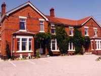 Holly Trees Hotel