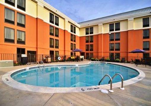 фото отеля Comfort Inn & Suites Newark (Delaware)