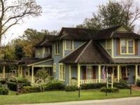 White Oak Manor Bed & Breakfast