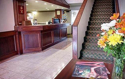 фото отеля Sandman Inn Smithers