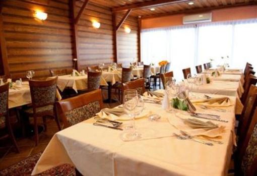 фото отеля Hotel Karpatsky Dvor