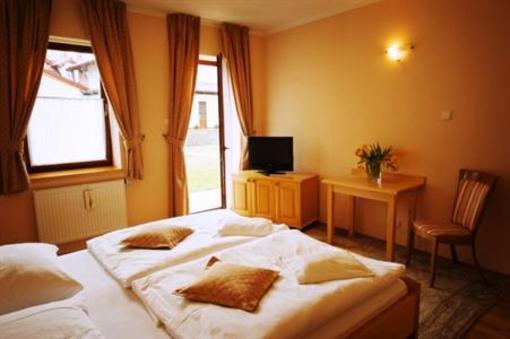 фото отеля Hotel Karpatsky Dvor