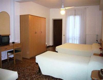 фото отеля Albergo San Vitale