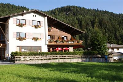 фото отеля Hotel Pension Schweizerhof Leutasch