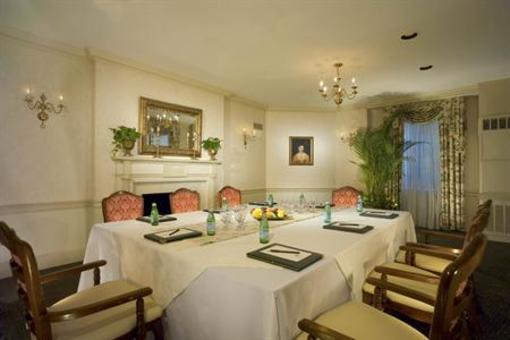 фото отеля Hawthorne Hotel