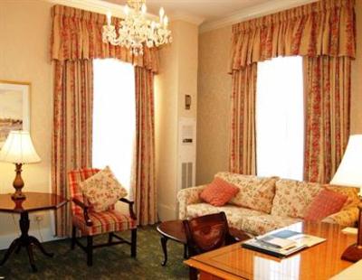 фото отеля Hawthorne Hotel