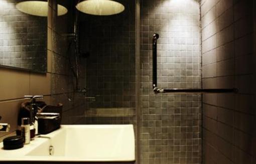 фото отеля Escape at Sathorn Terrace