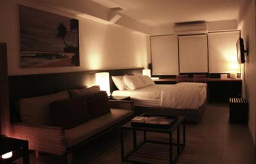 фото отеля Escape at Sathorn Terrace