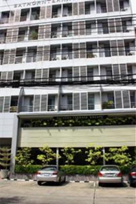фото отеля Escape at Sathorn Terrace