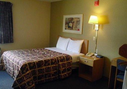 фото отеля Econo Lodge River Falls