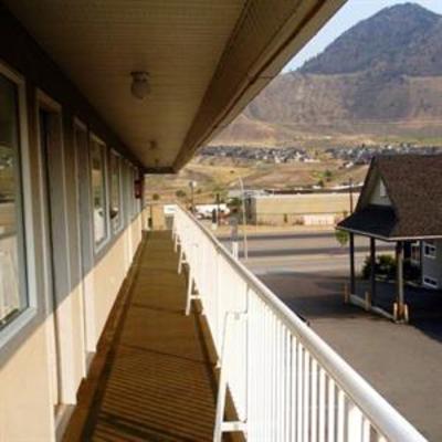 фото отеля Skyline Motel Kamloops
