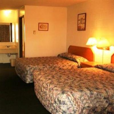 фото отеля Skyline Motel Kamloops