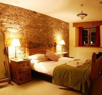 фото отеля The George Inn & Millingbrook Lodge