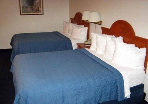 фото отеля Quality Inn Sandpoint